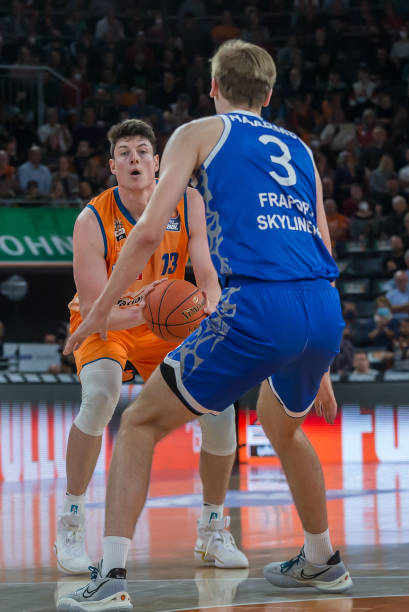 比赛一度陷 比赛一度陷