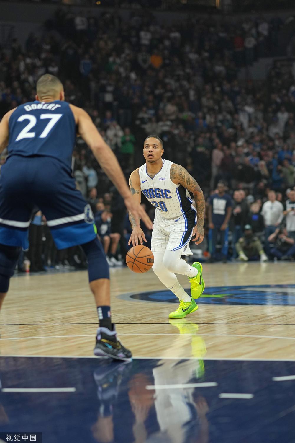 的标题和小 的标题和小