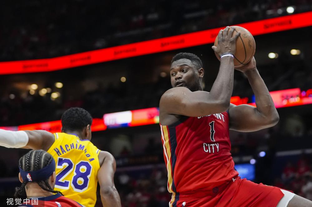 内缩小与曼 内缩小与曼