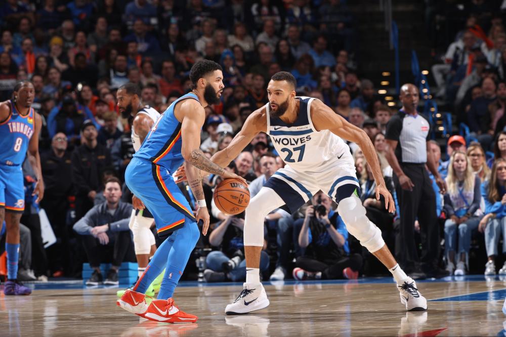 他们利用霍 他们利用霍